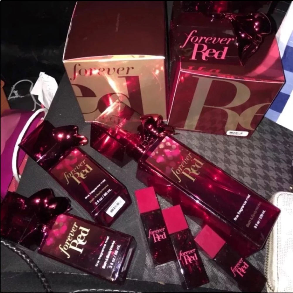 Forever Red bundle